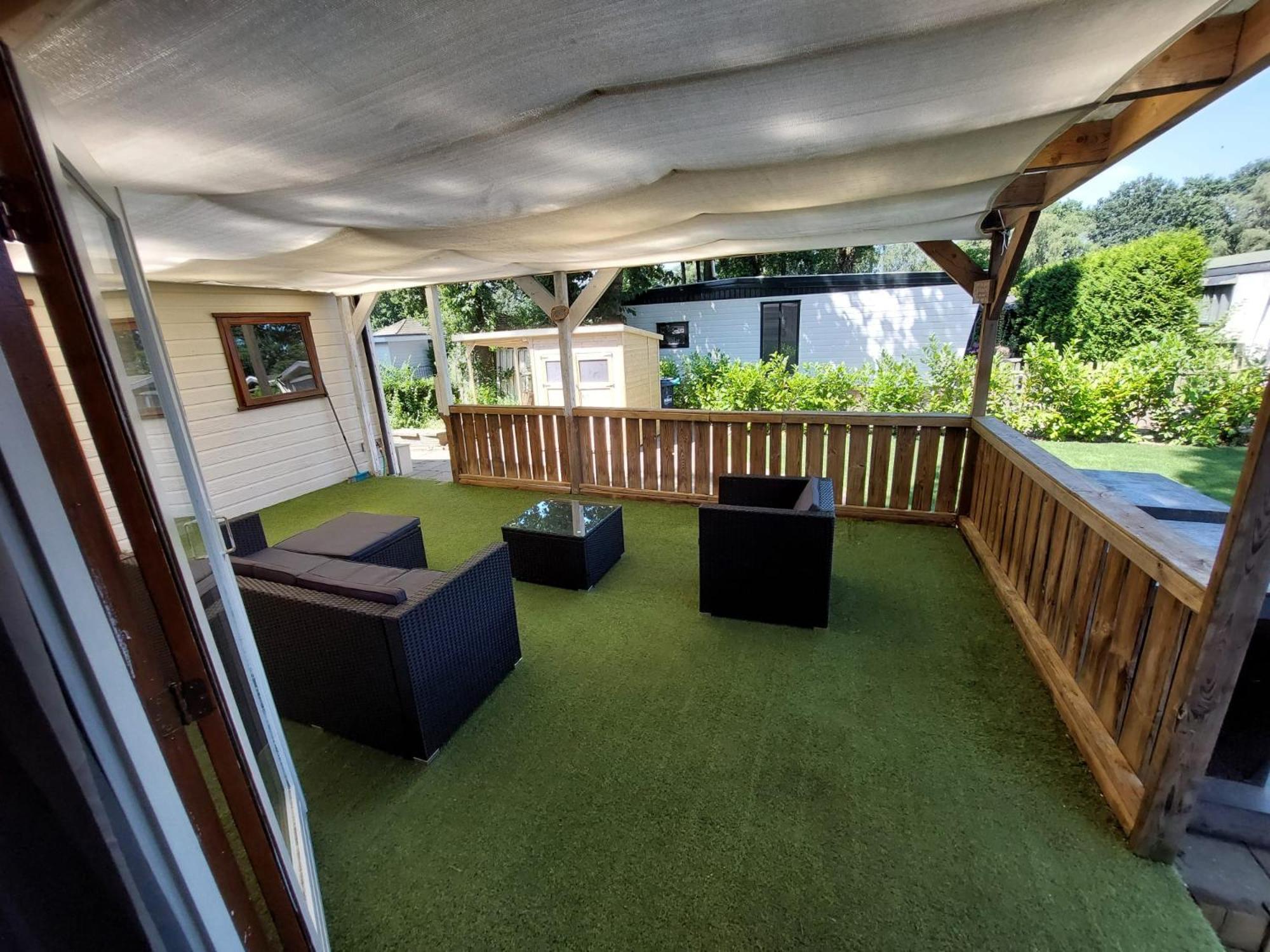 Veluwe Vakanties Chalets With Private Barrel Sauna - With Pool Bar And Restaurant Facilities In The Veluwe National Park Putten Pokoj fotografie