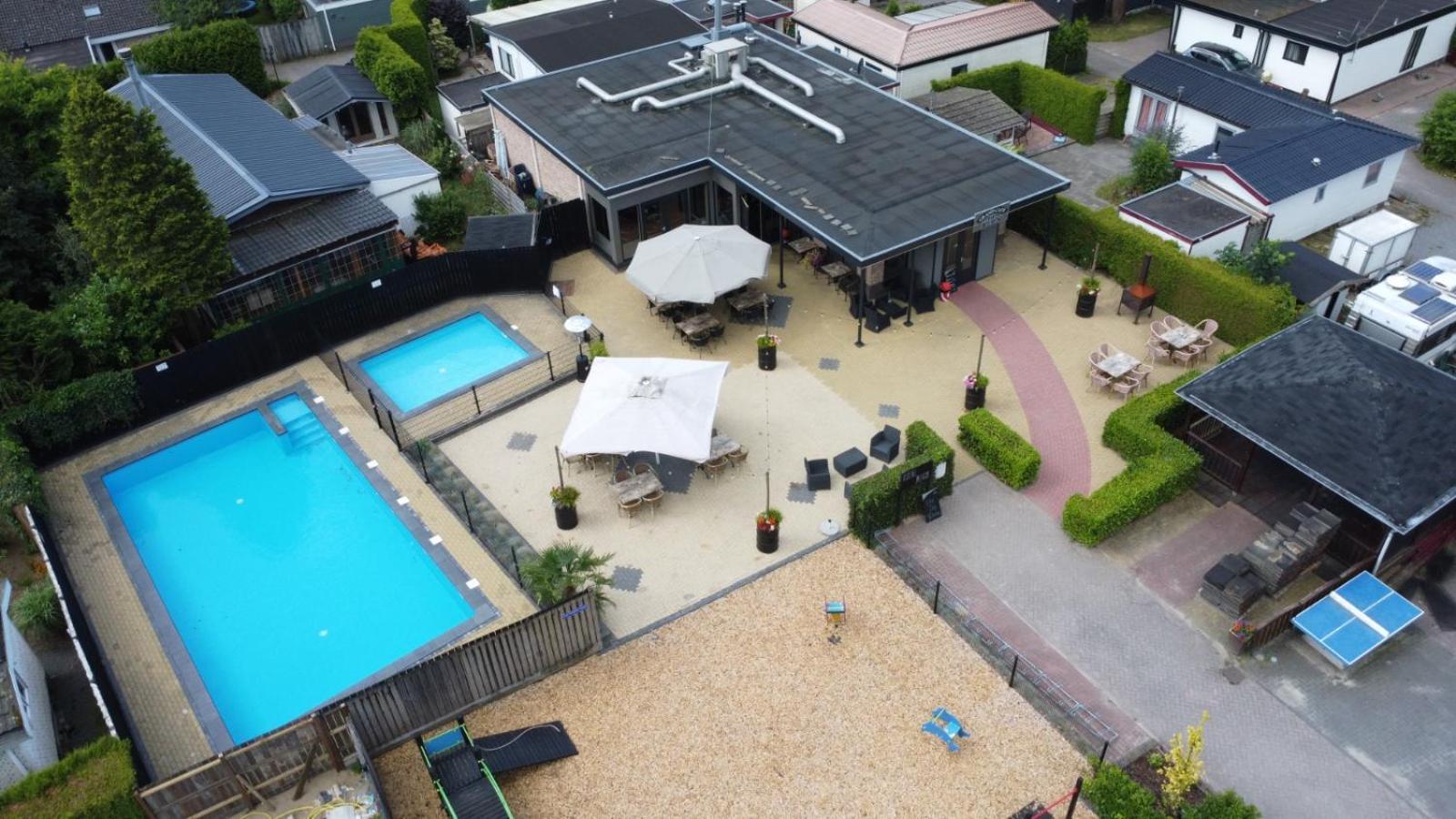 Veluwe Vakanties Chalets With Private Barrel Sauna - With Pool Bar And Restaurant Facilities In The Veluwe National Park Putten Exteriér fotografie